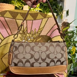 Coach Demi Shoulder Bag in Brown with Tan Trim 👝👜👡👢